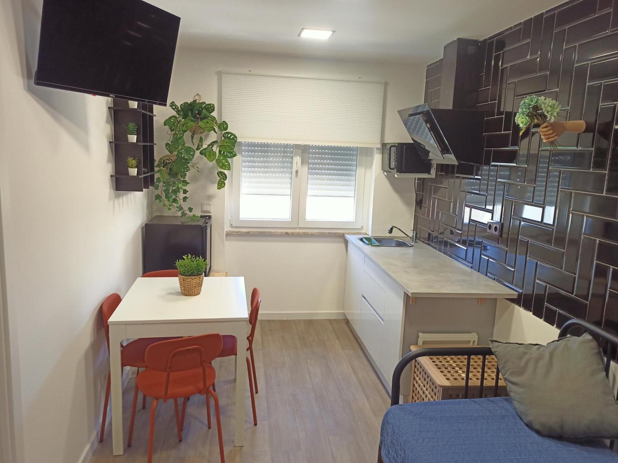Mata Caparica Hostel *